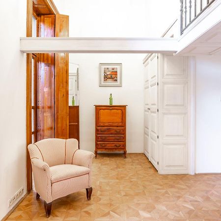 Classy Quentin Dream Home In The Heart Of Budapest Extérieur photo